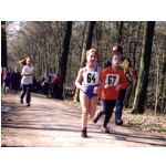 Kreiswaldlaufmeisterschaften 2001: Jule-Caroline Stein, TV Jahn Schweinfurt und Daphne Spiegel, SV Ramsthal