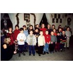 Weihnachtsfeier 2001: Weihnachtslieder vorgetragen von der Freitagnachmittagsgruppe